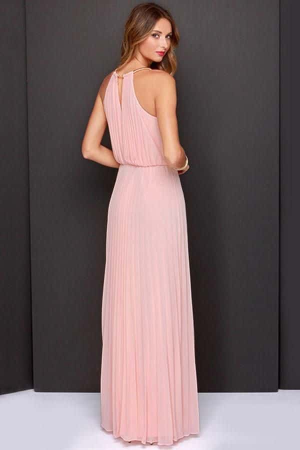 20 Gaya Fashion Warna Peach Bikin 