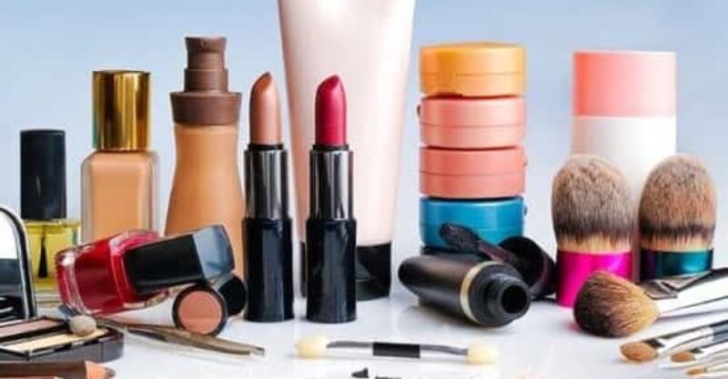 12 Toko Kosmetik di Surabaya, Lengkap Harga Terjangkau - parasayu.net